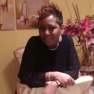 Meet your Posher, Shelia